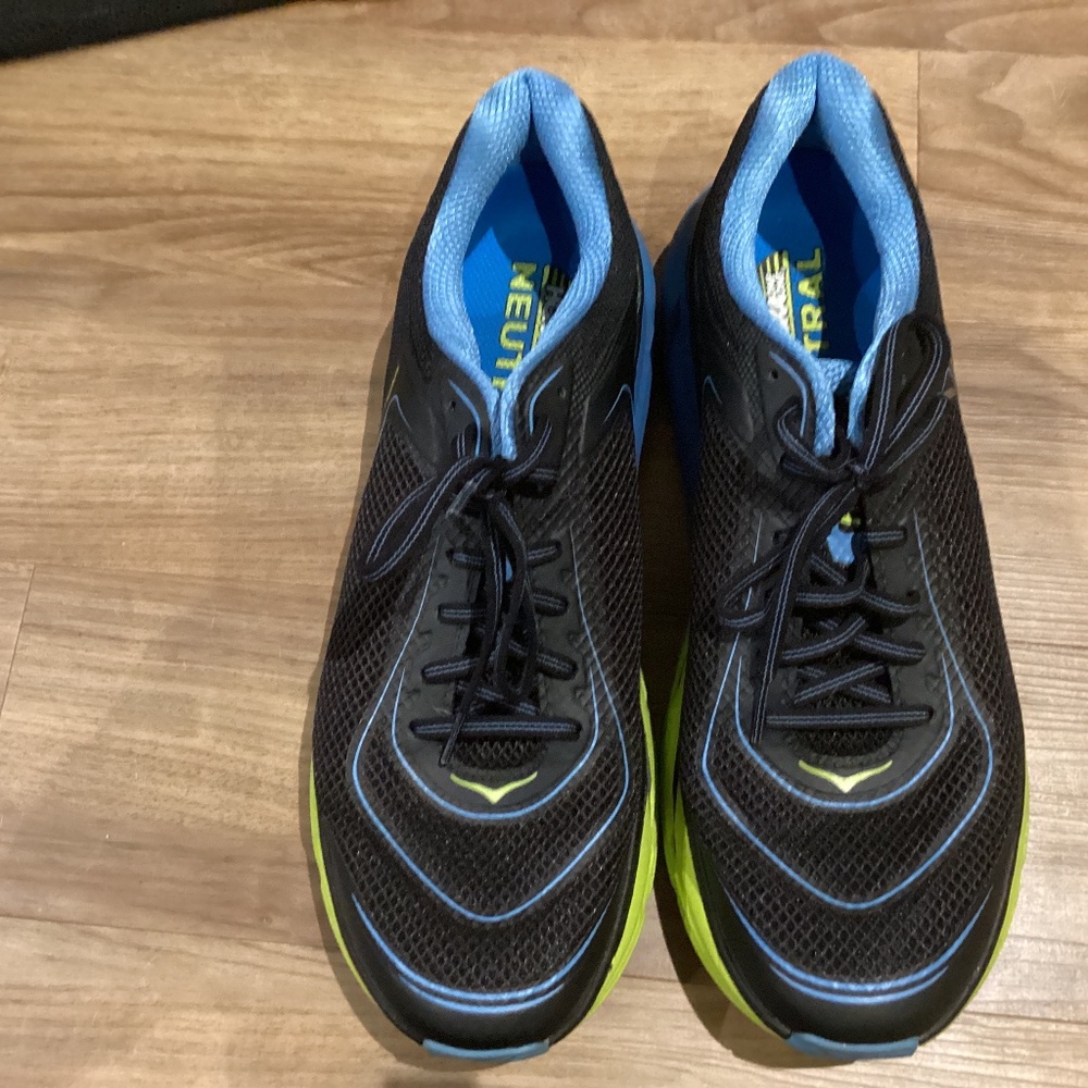 Hoka One One Napoli Mens Sneakers Size 11.5 Used